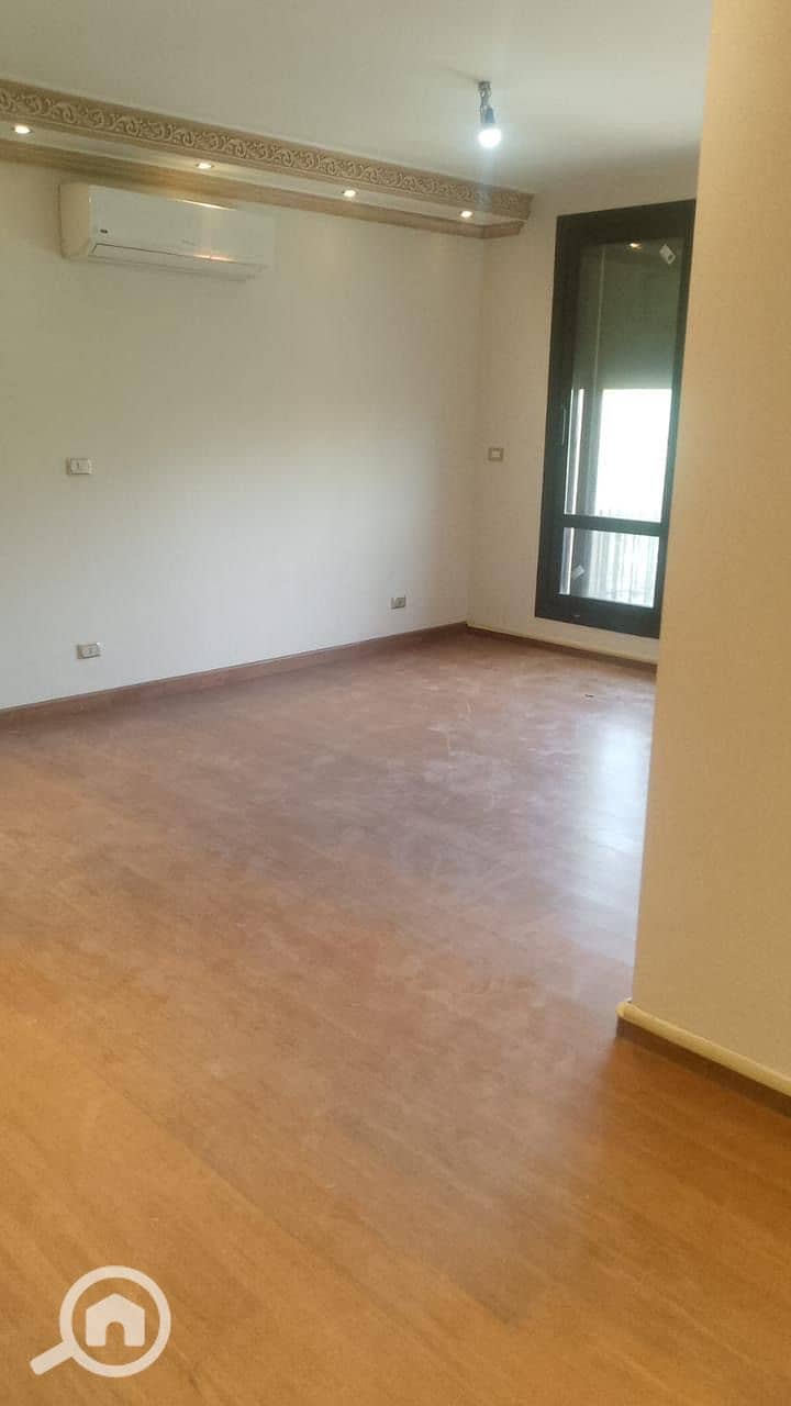 3 fb7fa039-7f5c-46a7-9b63-4c349c54ac37. jpeg