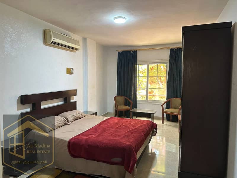 4 ed071c0a-ce62-4fd4-abe4-909cc14f80b1. jpeg