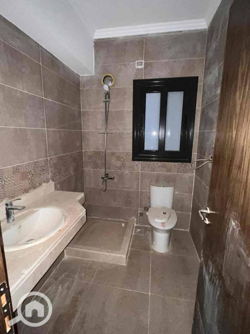 9 162b8f84-9c68-4ca9-a9de-9e09b57060b0. jpg