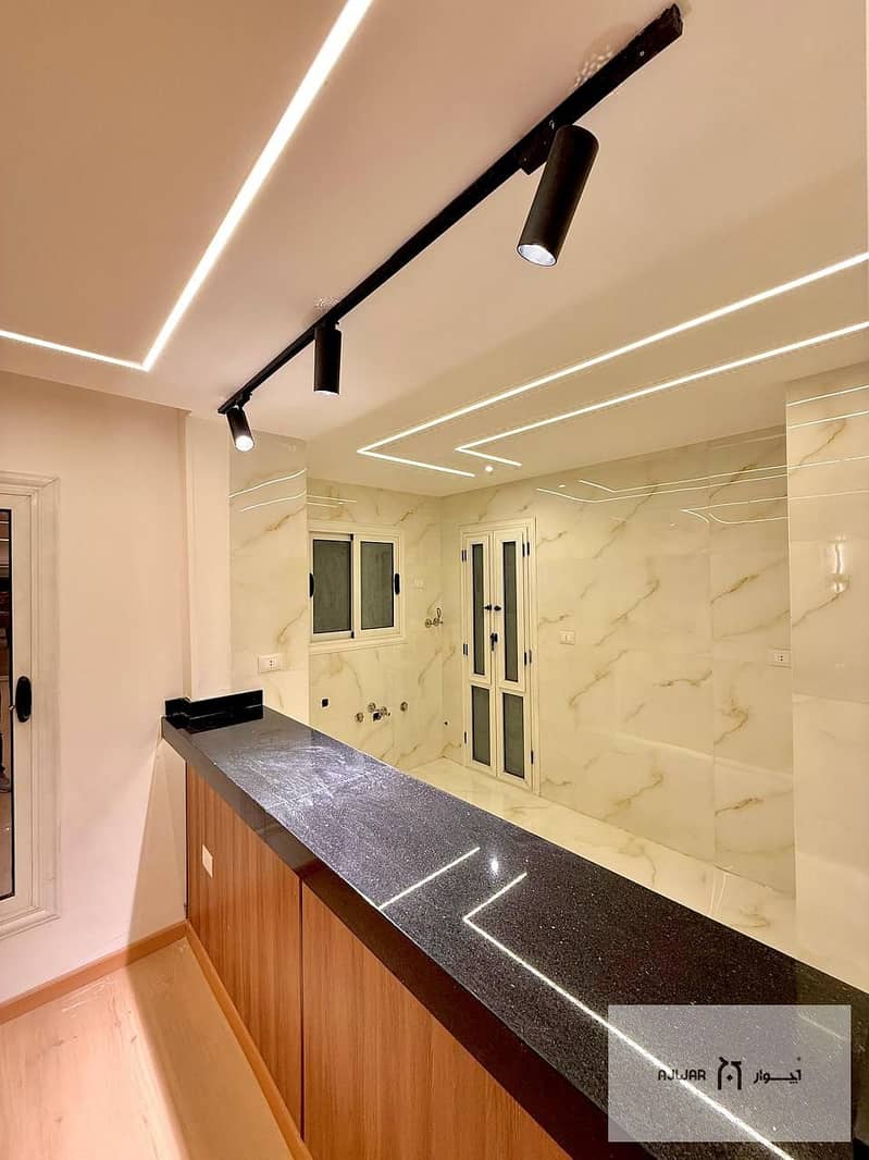 2 2520bc2c-2bfe-455c-aa70-77d608cd8d4c. jpg