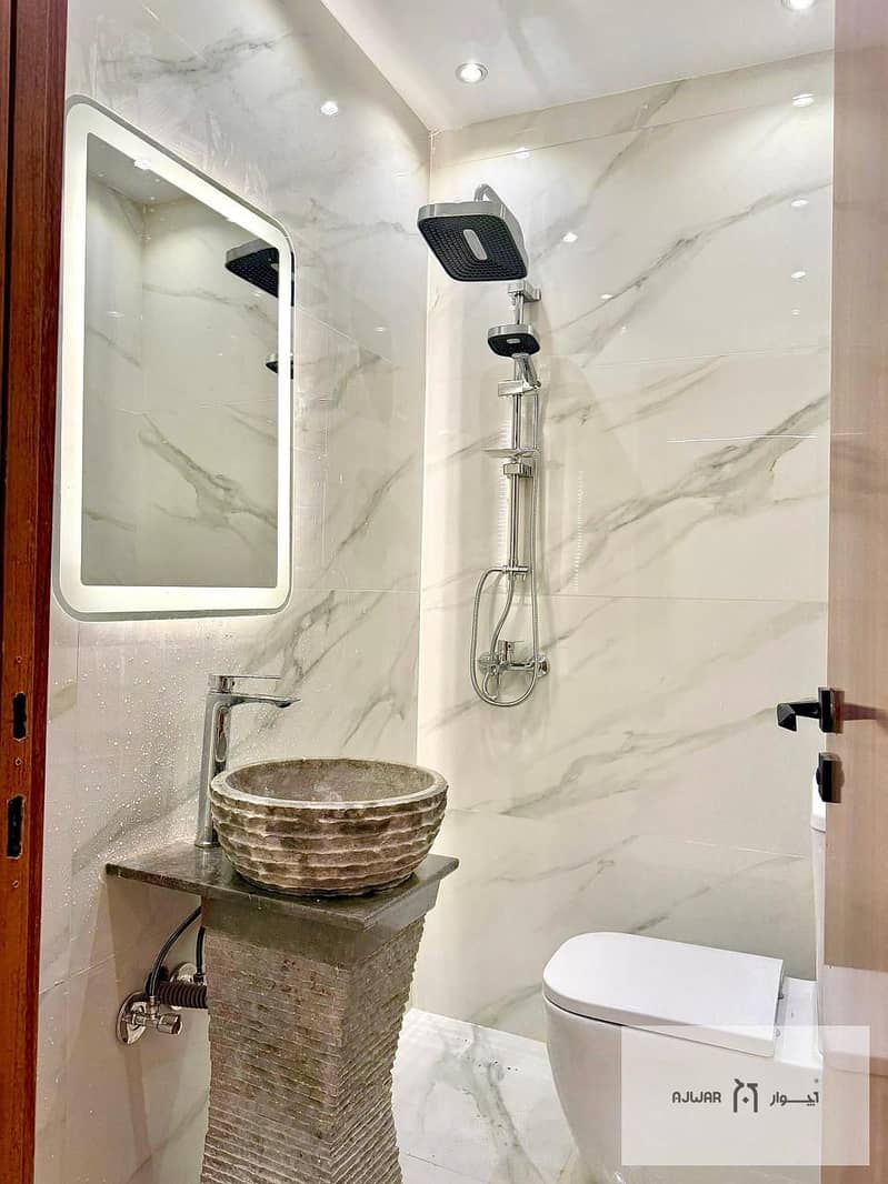 6 c9219bae-290a-4339-819f-09e606a2c80a. jpg