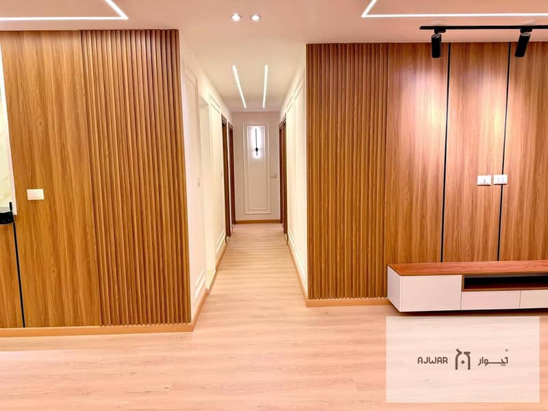 7 385f016b-44d0-4473-9ae5-67d6aeb65c1e. jpg