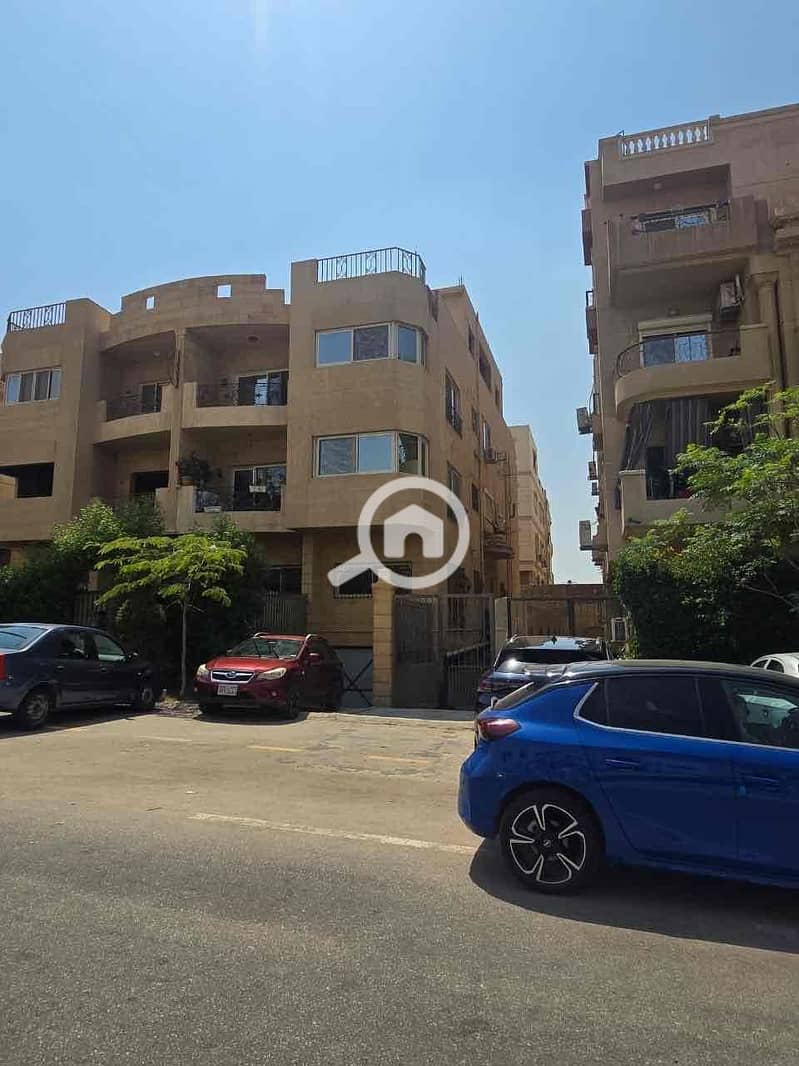 4 ac241919-351b-4b9d-b0b0-699a9ddc14a0. jpg