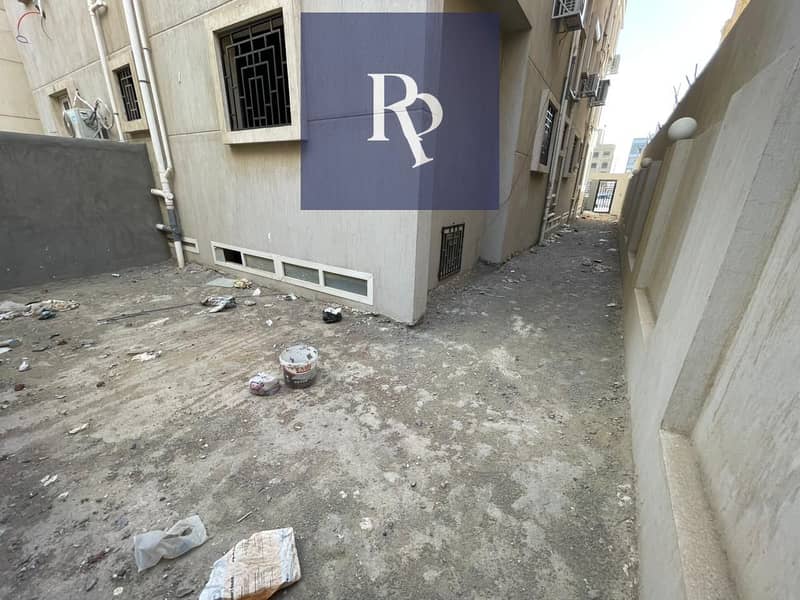 2 WhatsApp Image 2025-12-18 at 1.17. 23 PM (1). jpeg