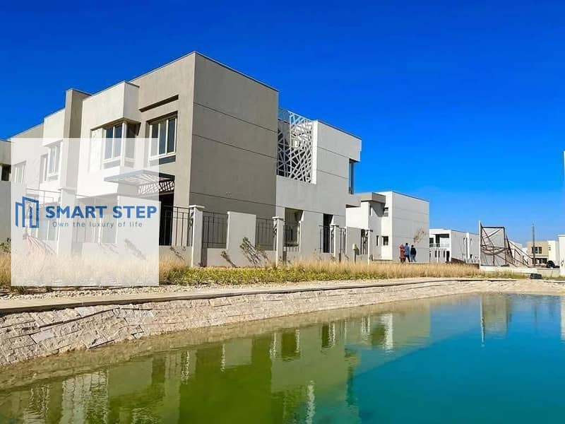 4 7fce66df-42e3-4e1c-9f35-5d463b23b8f8. jpg