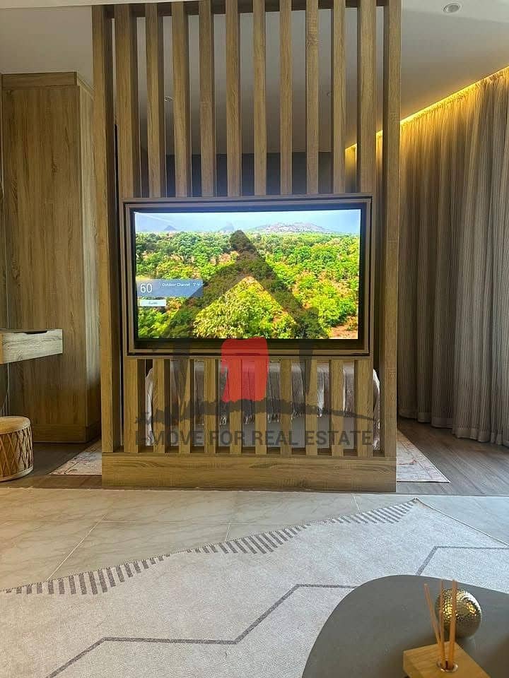 4 5a80a45a-bbd6-48cd-b237-3aed90e71d10. jpg