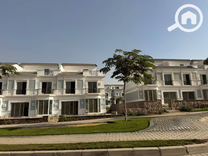 5 WhatsApp Image 2025-11-22 at 16.24. 00_925f03ff. jpg