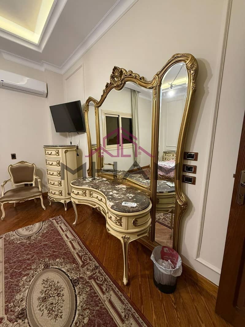 5 photo_5924906668032461970_y. jpg