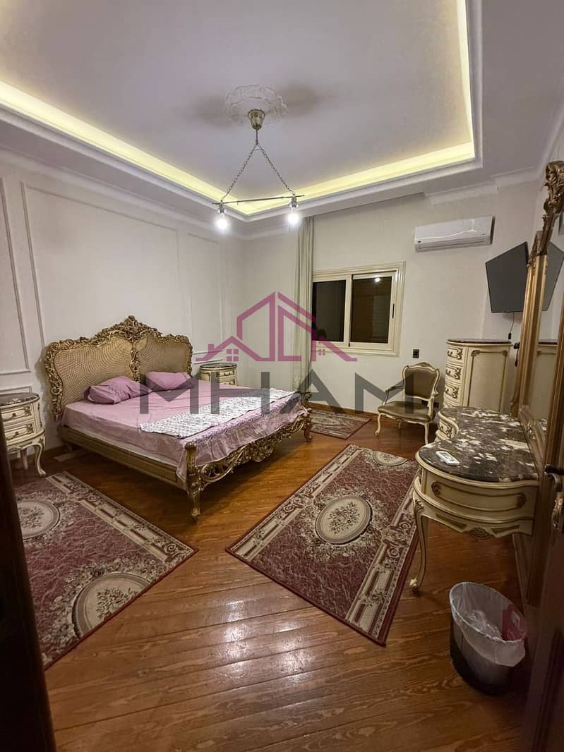 7 photo_5924906668032461972_y. jpg