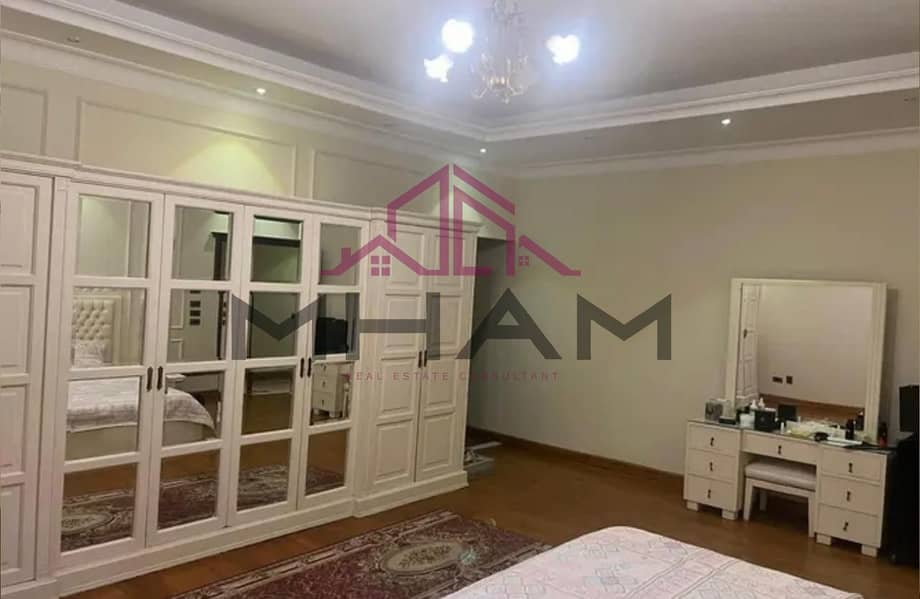 14 photo_5924906668032461982_y. jpg