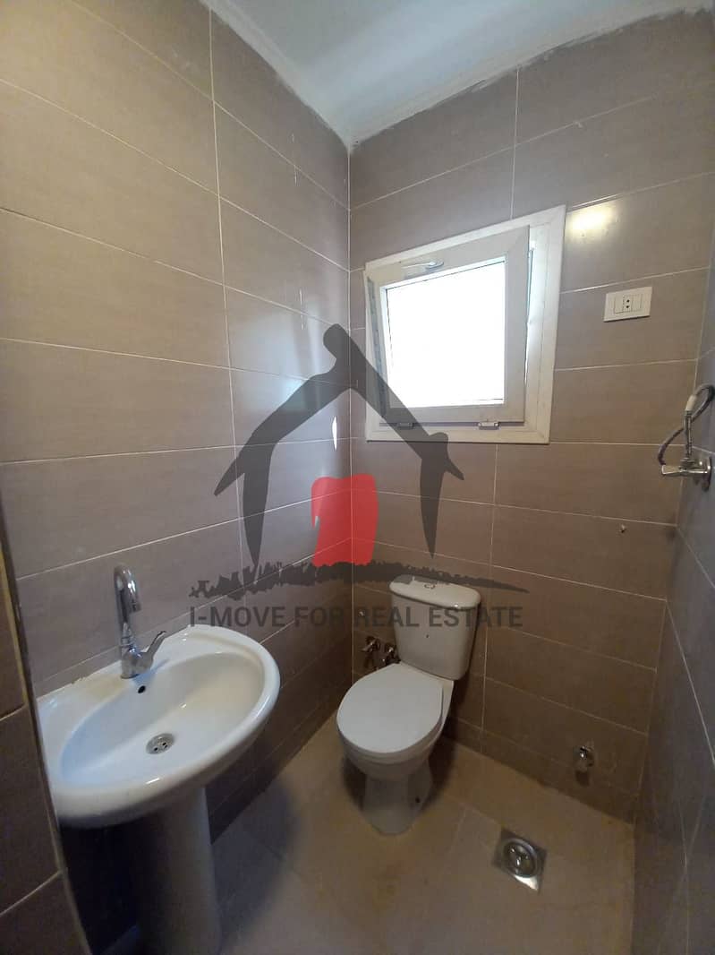 3 65d42c80-dfcf-43ff-825a-509b8f78dcaa. jpg