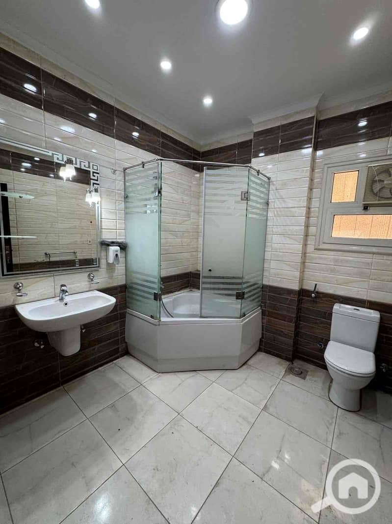 17 91aed7d9-1fbc-48f2-8953-92d6769516b6. jpg