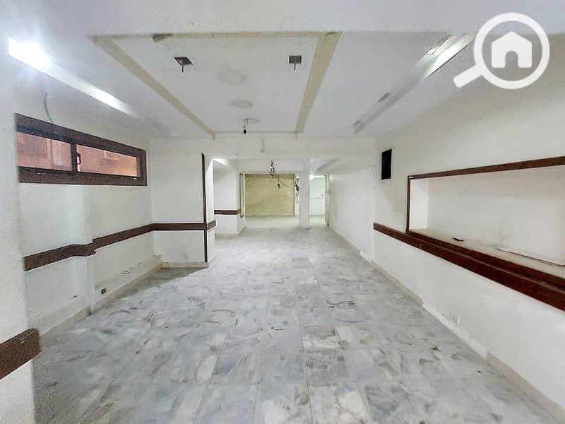 9 10db5c21-3ac8-42bc-b6e2-1bd0f8972a14. jpeg