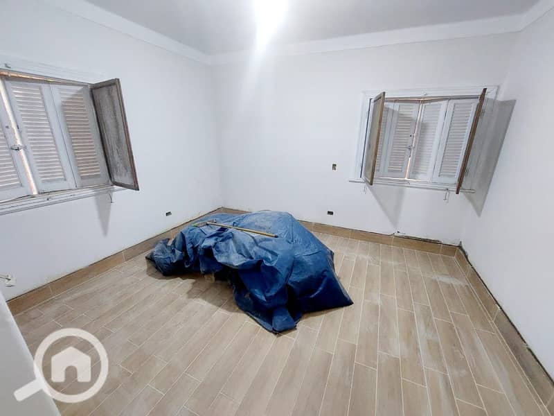 4 e58d2c42-1a69-4c10-8604-0c091385ffe5. jpeg