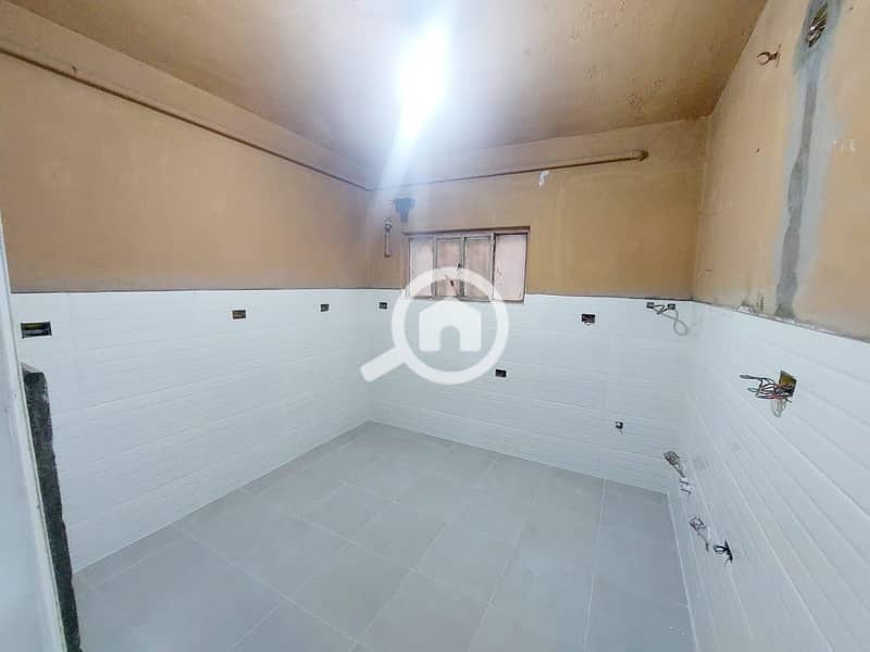 11 ffc6ce0a-cdf5-4cdd-aac1-b74cb43048ce. jpeg