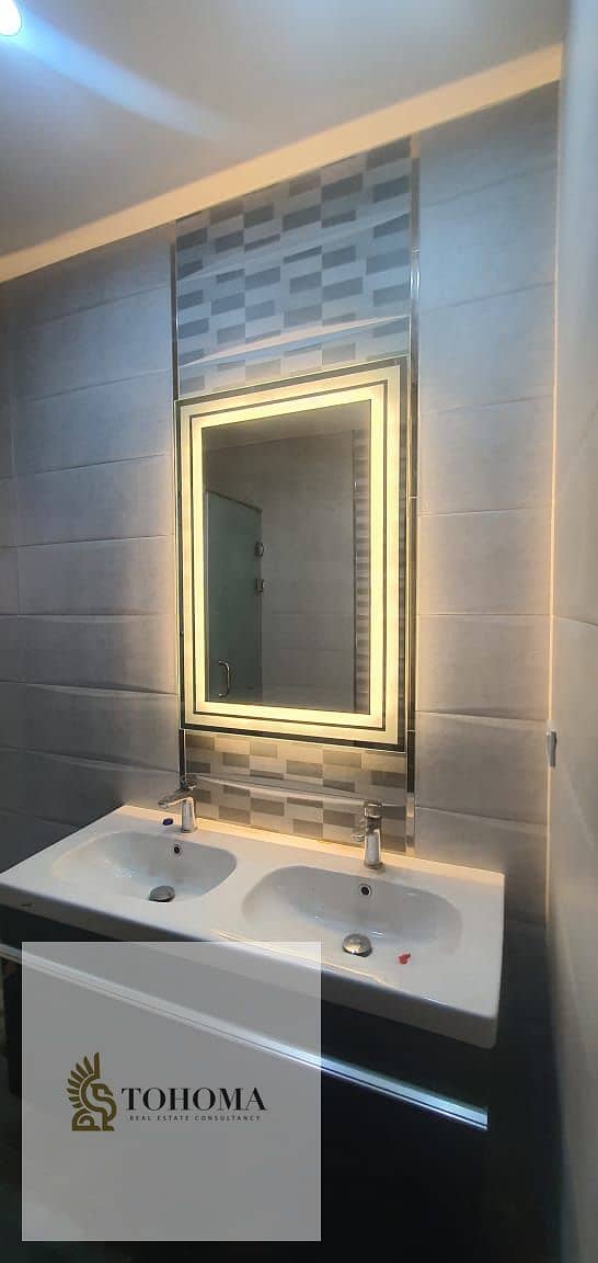 4 dbb805dd-f7a1-490a-a801-3dae3b08050d. jpg