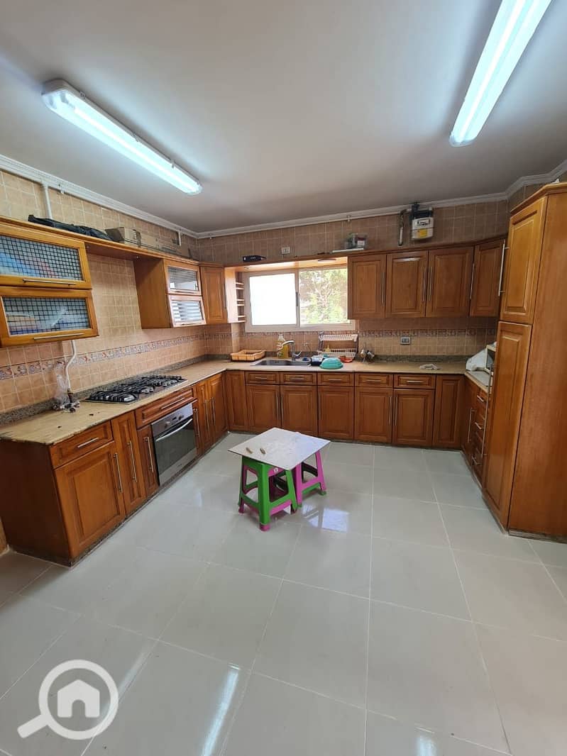 5 48bd8a9e-47a4-4c06-bd71-110c228deb9c. jpg