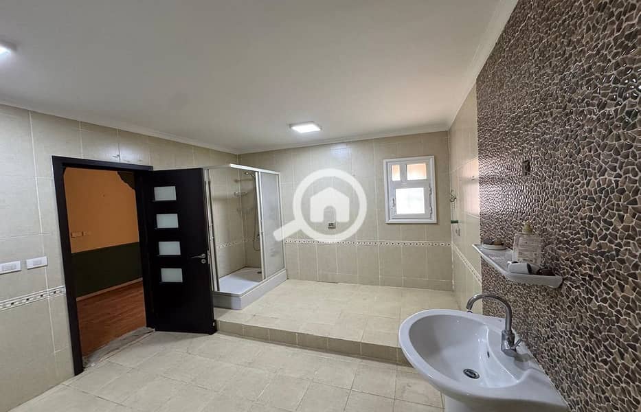 21 4c4820de-c460-47dd-b78f-1900284ae736. jpeg