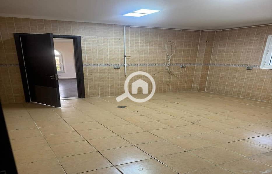 25 8d1d8487-2bef-4811-99d4-b540449dc924. jpeg