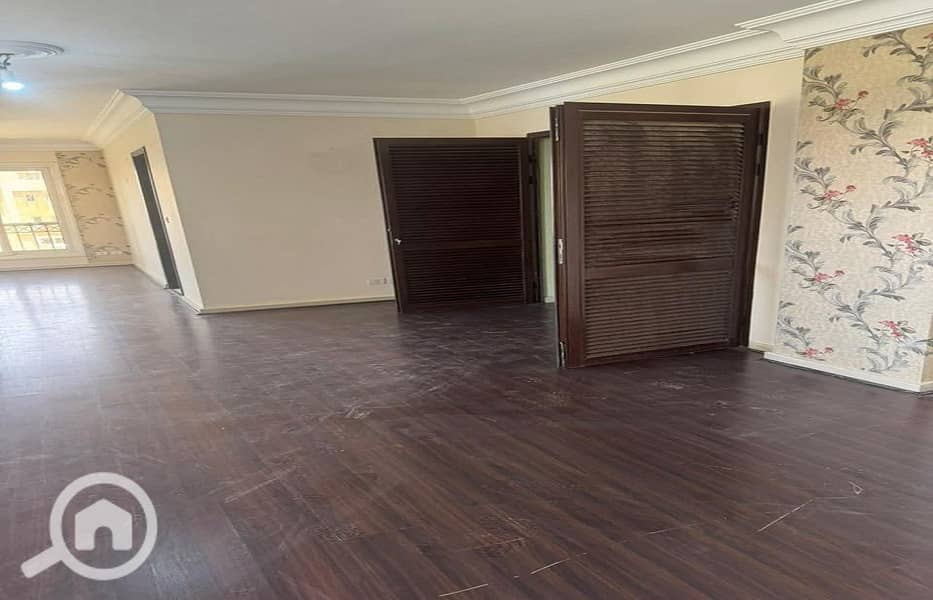 27 309e902e-c1de-4f1e-804e-c6c4387b12fc. jpeg