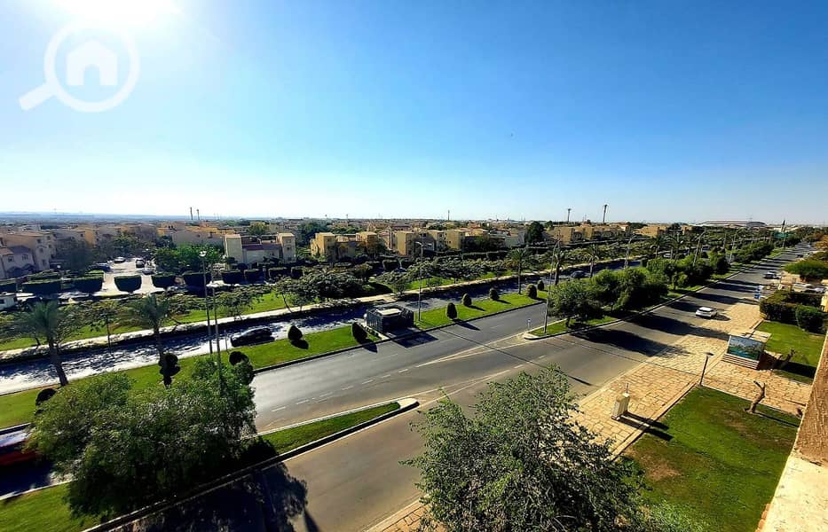 35 cd868718-d476-4d72-ae63-1d9616b8df8e. jpeg