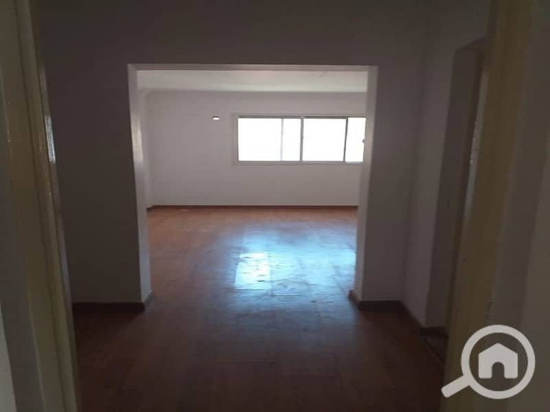 49 e5676fb8-bec6-43c0-8d00-593b54079066. jpg