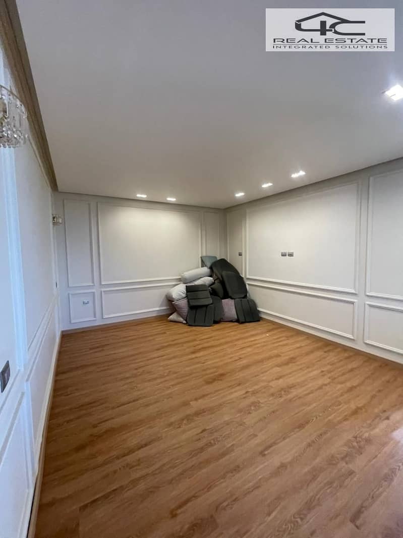 2 WhatsApp Image 2025-12-21 at 4.22. 36 AM (3). jpeg