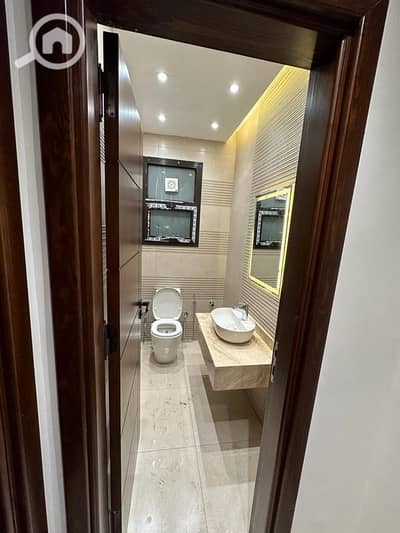 شقة 3 غرف نوم للايجار في القاهرة الجديدة، القاهرة - WhatsApp Image 2025-09-16 at 4.37. 42 PM (1). jpeg