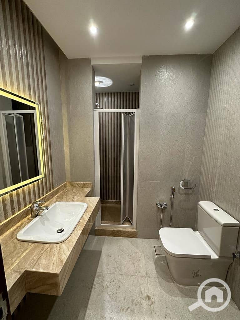 8 WhatsApp Image 2025-09-16 at 4.37. 46 PM (2). jpeg