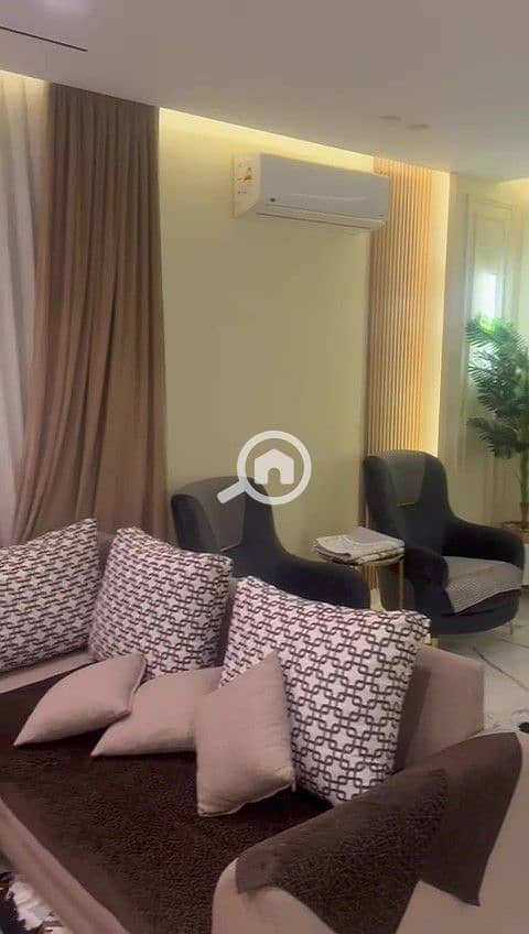 9 WhatsApp Video 2025-12-21 at 2.13. 36 PM - frame at 0m10s. jpg