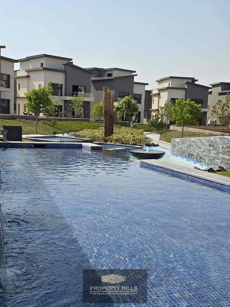 3 241fd98e-a657-407e-bf02-2031417a3c8b. jpg