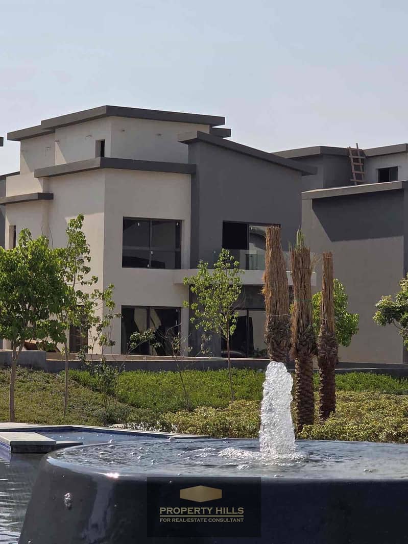 9 8e145f08-c050-482c-9a86-b95c7d58964f. jpg