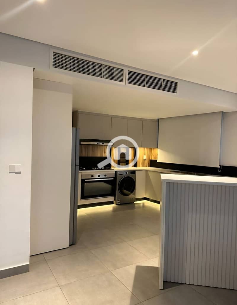 12 WhatsApp Image 2025-12-21 at 12.56. 45 PM2. jpeg