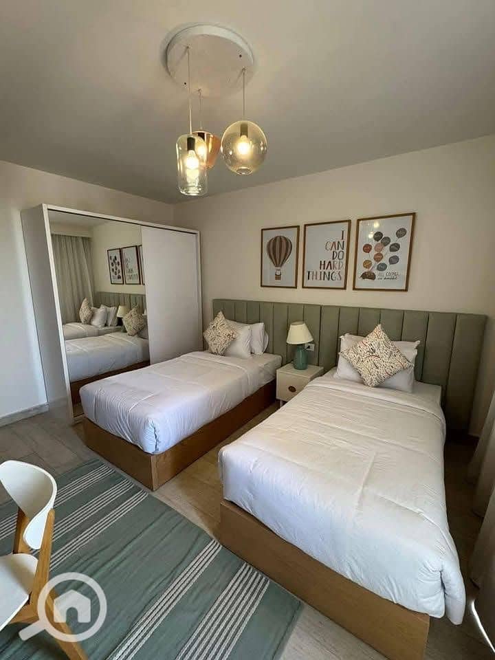 9 495471418_1244140697270112_1831037000475101799_n. jpg