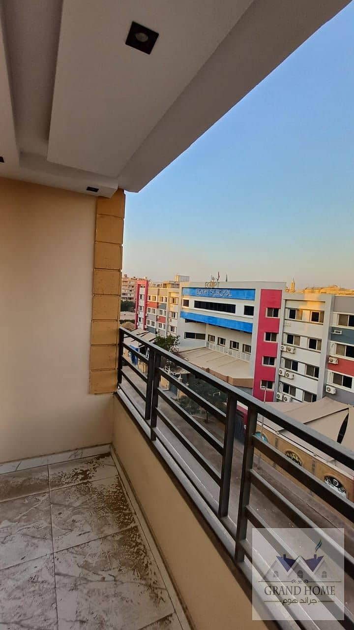 9 dadc8302-8b4b-4f35-b6f8-210b35813bd2. jpg