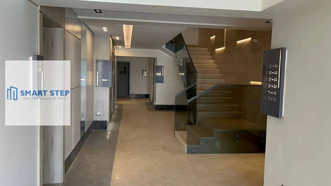 6 8e039bb7-f562-4ebc-b522-b3dd5615f322. jpg