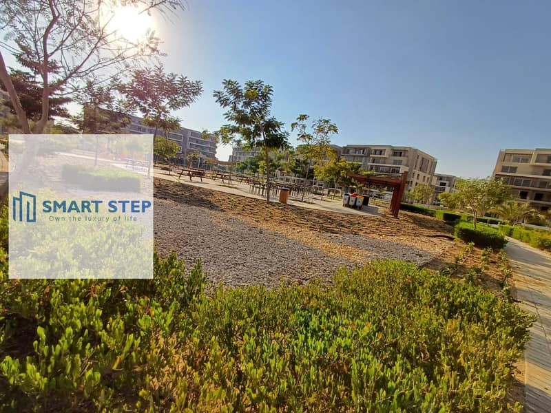 8 7db1dac6-8c41-43a0-9e14-9dfa2f4a8d15. jpg