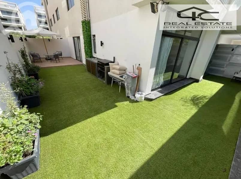 4 WhatsApp Image 2025-12-21 at 4.26. 04 AM. jpeg