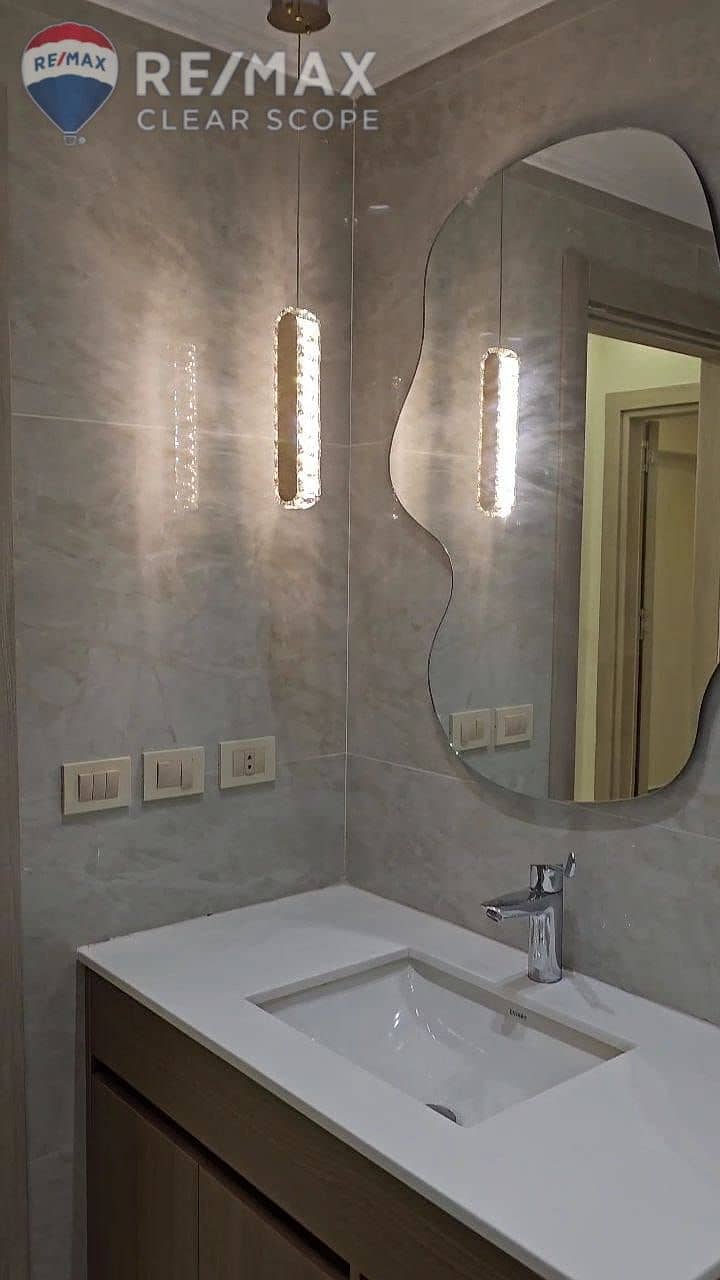 3 4025c0cf-00af-40bc-8abd-46ba90cb706b. jpg