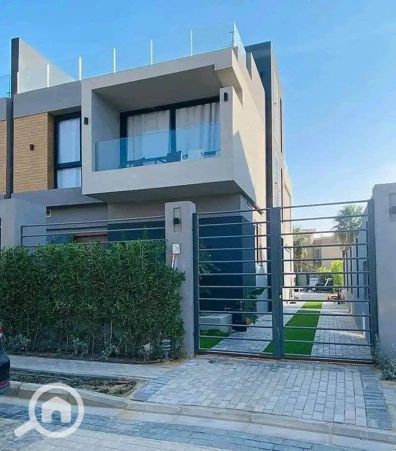 2 26256161-800x600. JPG