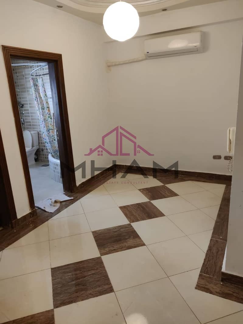 14 photo_5924906668032461835_y. jpg