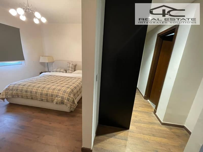 10 WhatsApp Image 2025-12-18 at 4.55. 47 PM. jpeg