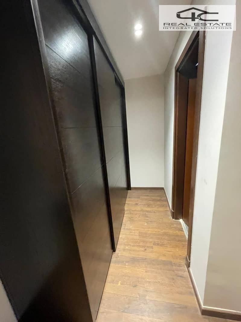 12 WhatsApp Image 2025-12-18 at 4.55. 49 PM (1). jpeg