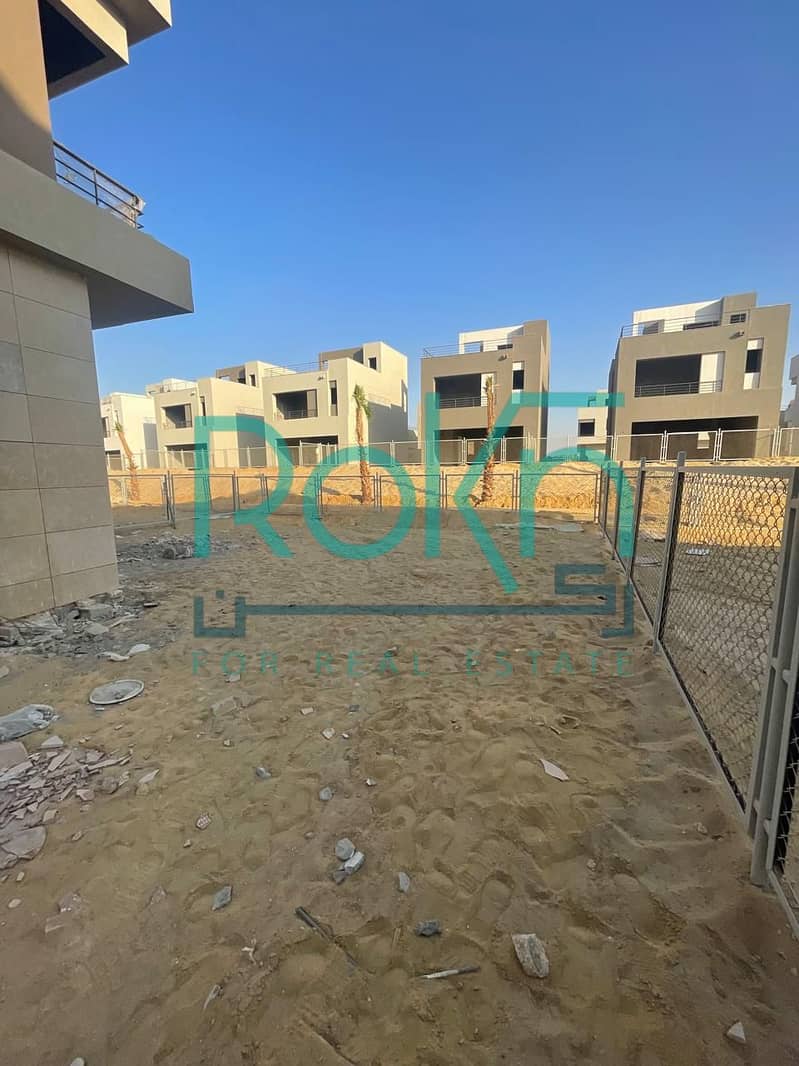 9 WhatsApp Image 2025-12-21 at 14.42. 50 (1). jpeg