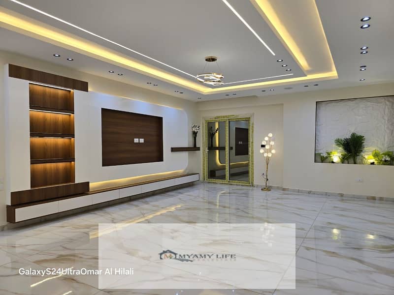 18 WhatsApp Image 2025-09-30 at 2.24. 34 PM (1). jpeg