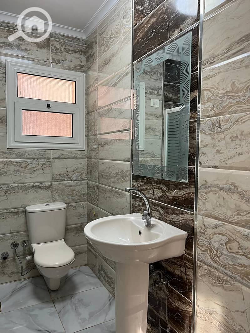 18 WhatsApp Image 2025-12-21 at 3.03. 00 PM. jpeg