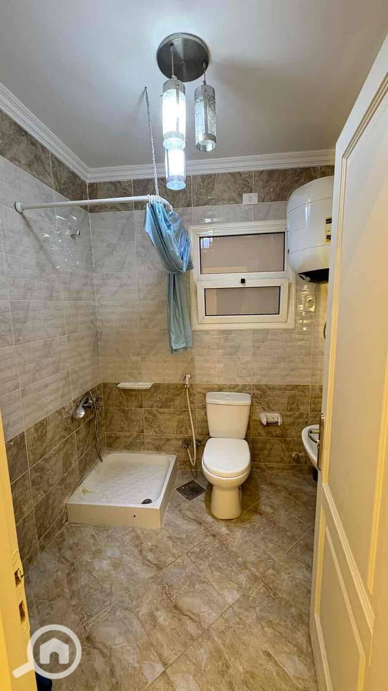 6 26f04f79-f22a-4bce-838c-acebc3e94c46. jpg