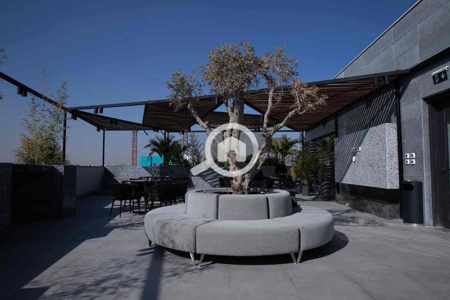 20 b798df99-8773-4da7-9ba0-eaf1695b0bc1. jpg