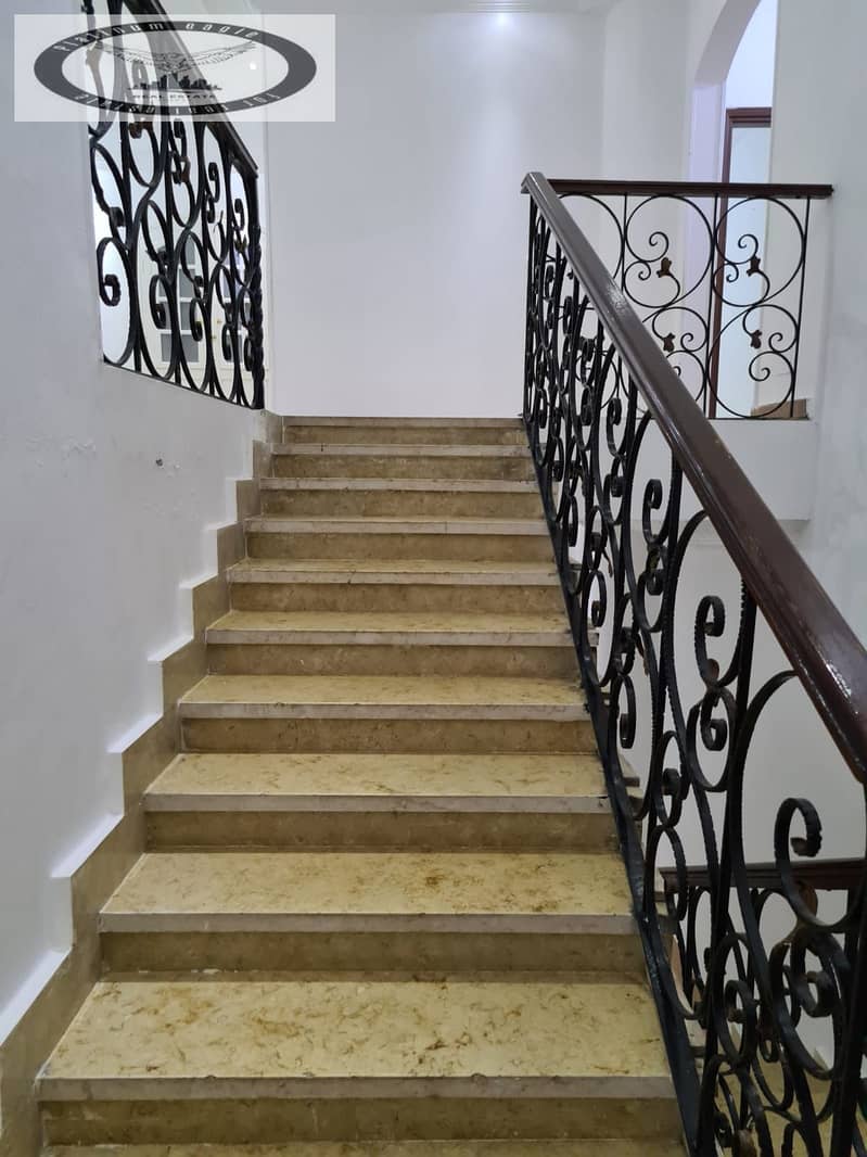 6 87bd11d5-d622-49fb-9aef-a03f97114c68. jpg