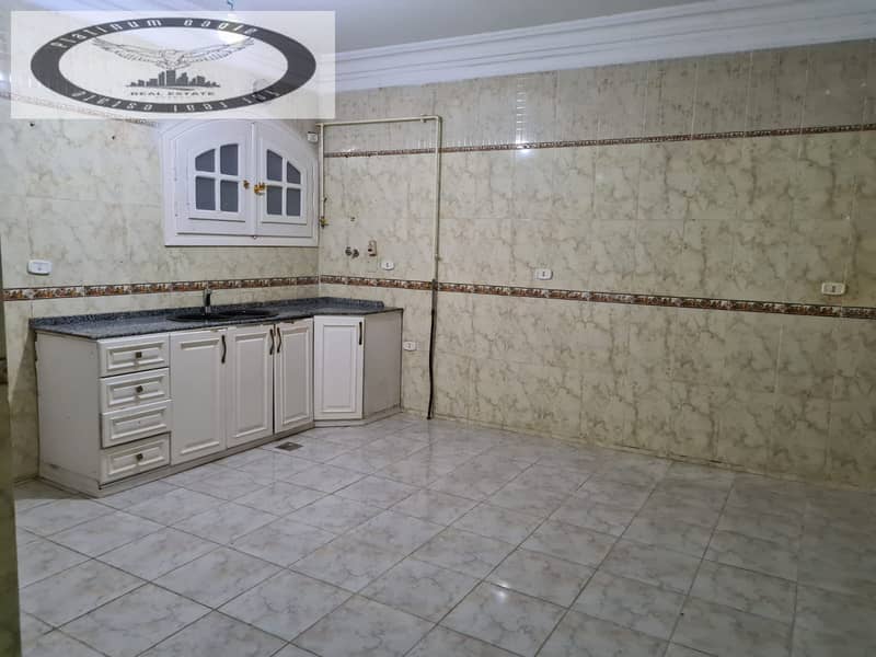 13 dde4fba0-2671-41b4-9f04-4f6ab54bf257. jpg